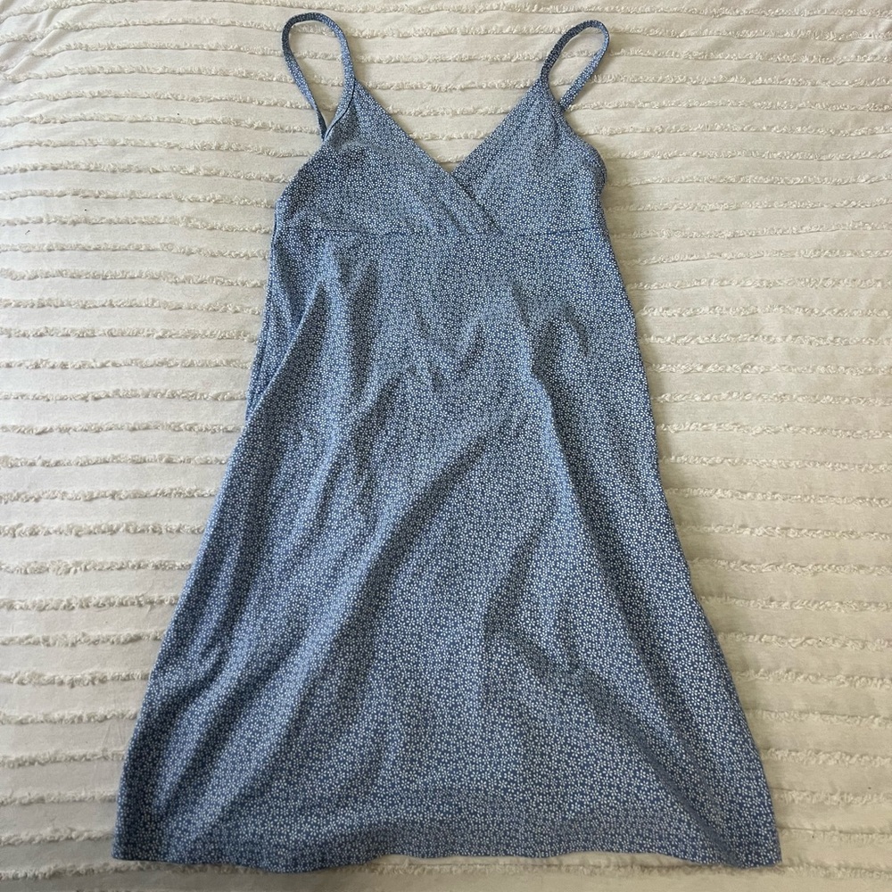 Brandy Melville floral blue dress